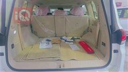 تۆیۆتا لاند کروزەر